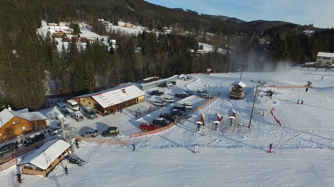 Skibus a parkoviště | Skisachovka - Ski areál u Sachovy studánky, Horní Bečva