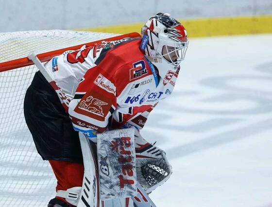 Hokejová extraliga: HC Dynamo Pardubice - HC Oceláři Třinec.