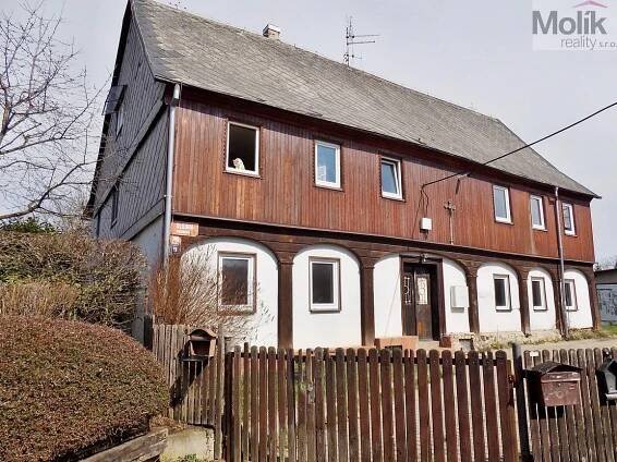 Prodej bytového domu s 5 byty a zahradou 1448 m2 v Rumburku | Reality.iDNES.cz 