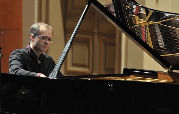 23. 11. 2024 Recitál ve vile Tugendhat: Martin Kasík - Janáček Brno 2026