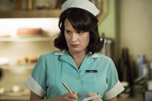 Šílenci z Manhattanu - Odstupné - Z filmu - Elizabeth Reaser
