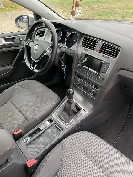 Predám Wv Golf 7 Benzin, 1,2 Tsi 77kw - Automach.sk