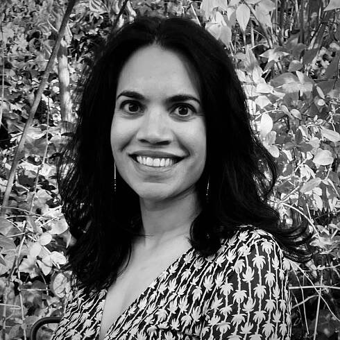 Sheela Ahluwalia - Transparentem