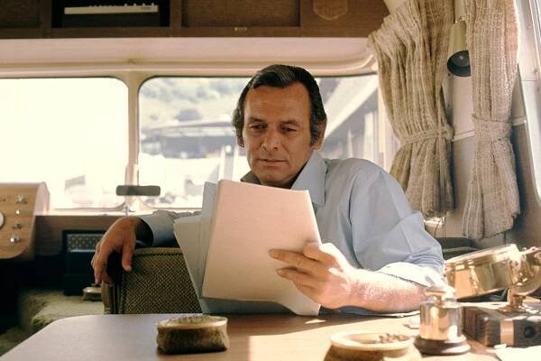 David Janssen reads a script circa 1970's