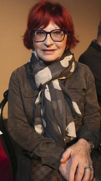 Jana Synková z Babovřesk slaví 75: Děsivé trauma z dětství!