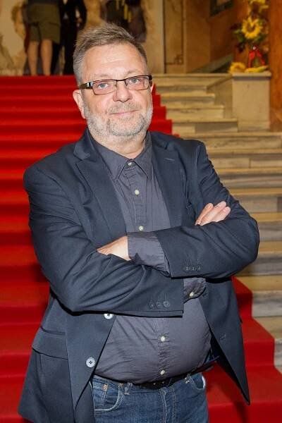S potetovanou blondýnou mu to neklaplo: Milan Šteindler je single a v Chorvatsku se postaral o "mezinárodní aféru"