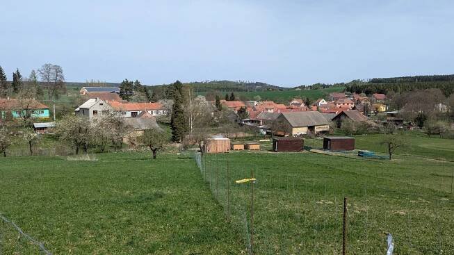 Prodej rodinného domu 218 m², pozemek 6815 m² Brťov u Velkých Opatovic - Realitní zprostředkovatel Roman Ševčík
