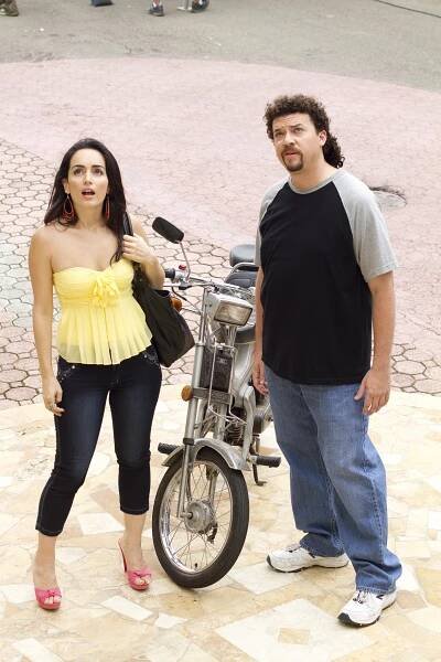 Nahoru a dolů - Chapter 10 - Z filmu - Ana de la Reguera, Danny McBride