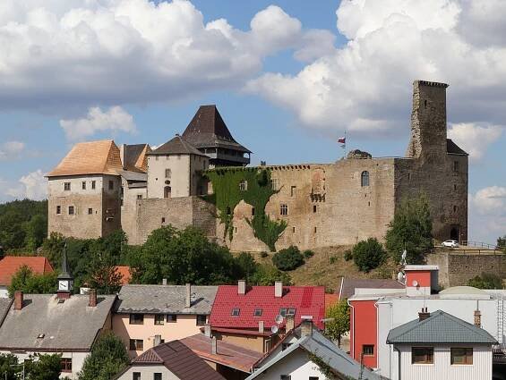 Hrad Lipnice nad Sázavou – středověká perla malebného Posázaví