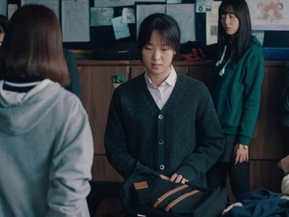 Joi manheun sonyeo - Z filmu - Yeo-bin Jeon