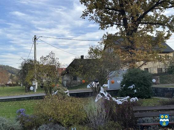 Halloween v knihovně a Světluškový průvod 2. 11. 2024 - Oficiální stránky obce Jakubčovice nad Odrou