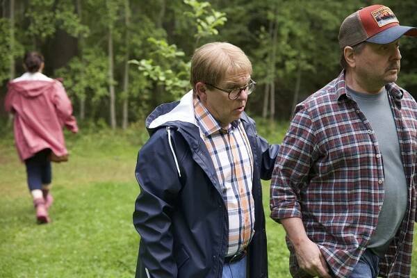 Kummeli esittää: Mökkinaapurit - Veijon eka ex - Z filmu - Timo Kahilainen, Heikki Hela