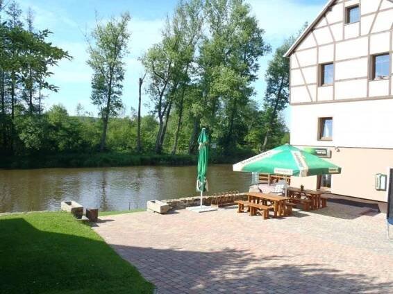Penzion CERNY MLYN SOKOLOV Brezova  Exteriér fotografie