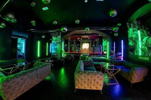 FU Club & Lounge - Newest Club in Prague