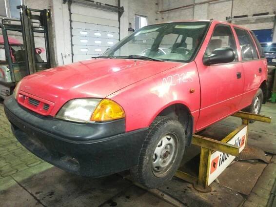 SUZUKI SWIFT 1999 - náhradní díly