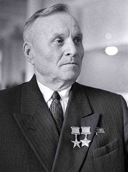 Orlovskij, Kirill Prokofijevič : O