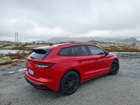 ŠKODA ENYAQ SPORTLINE iV 80 Ørjana Langvika