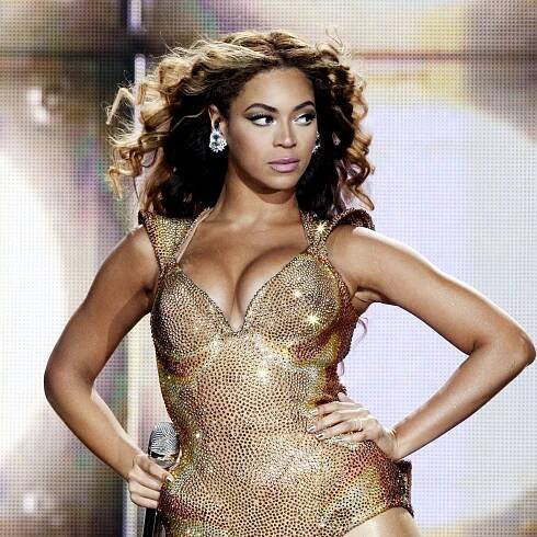 53 Best Women Empowerment Songs for Your Next Feminist Karaoke Night