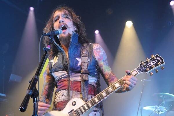 Justin Hawkins of The Darkness