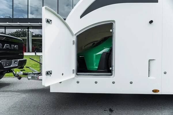 Brian James Shuttle Tilt-Bed/3.000kg/Warri