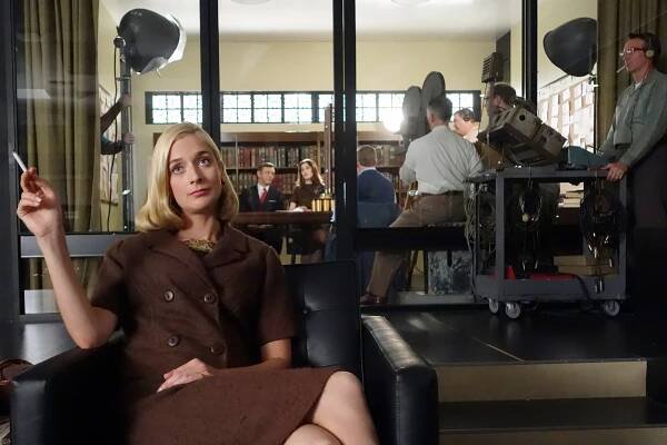 Mystérium sexu - Show za všechny prachy - Z filmu - Caitlin Fitzgerald