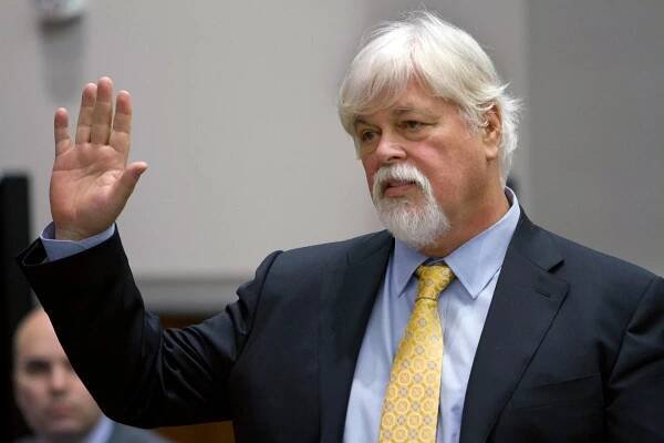 An anti-whaling activist will stay in detention in Greenland