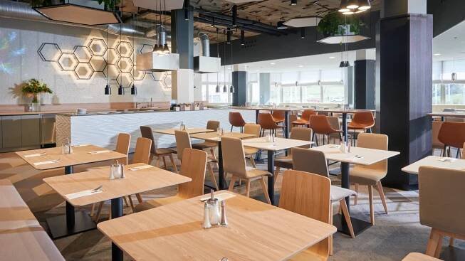 Realizace | Hotely & Restaurace - basys.studio - Ozvučení domu a komerčních prostor