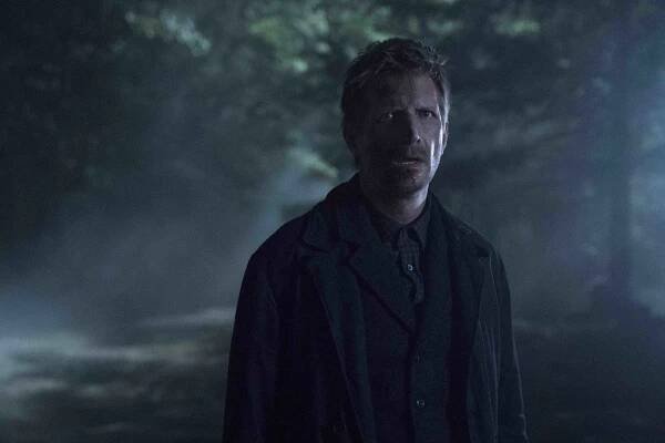 Castle Rock - Clean - Z filmu - Paul Sparks