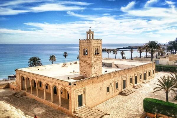 Hammamet nabízí nezapomenutelnou dovolenou v srdci Orientu