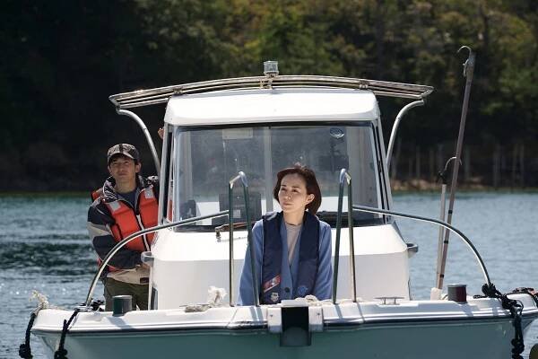 Jósuke Asari, Manami Higa - Oja no okane wa dare no mono: Hótei sózokunin - Z filmu