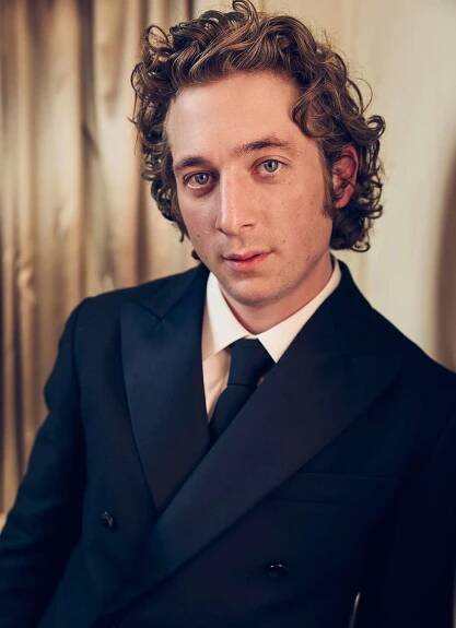 Actor Jeremy Allen White poses for a portrait at the 29th Annual Actors Guild Awards at the Fairmont Century Plaza on February 26, 2023 in Los Angeles, California