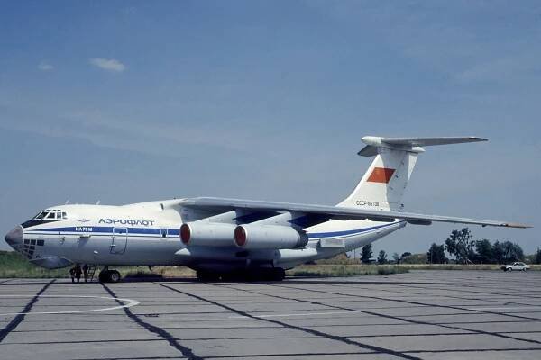 1988 Soviet Air Force Il-76 crash