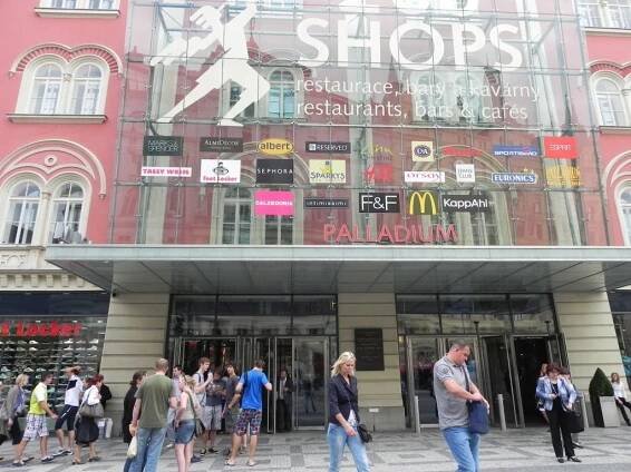 Palladium změní majitele. Tolik ještě nikdo nezaplatil
