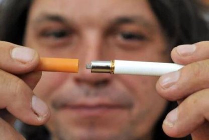 Elektronickým cigaretám se raději vyhněte