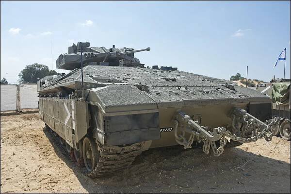 Soubor:Nammer-IFV -- Our-IDF-2018-IZE-133 (29928421157).jpg