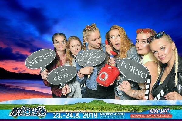 Festival Mácháč den první, Česká Lípa | Fotokoutek.FUN