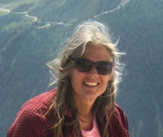 Image of Cathy Smith