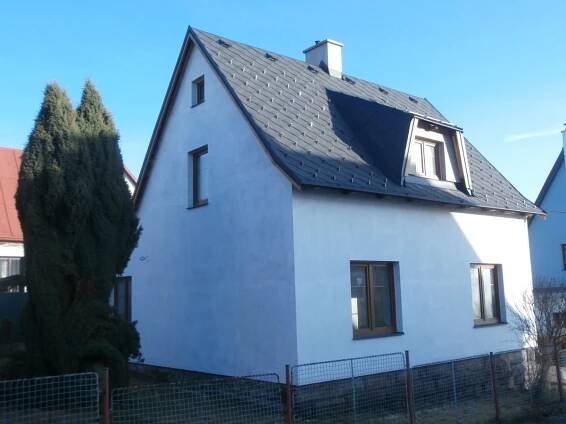 Rodinný dům, Hostinné
