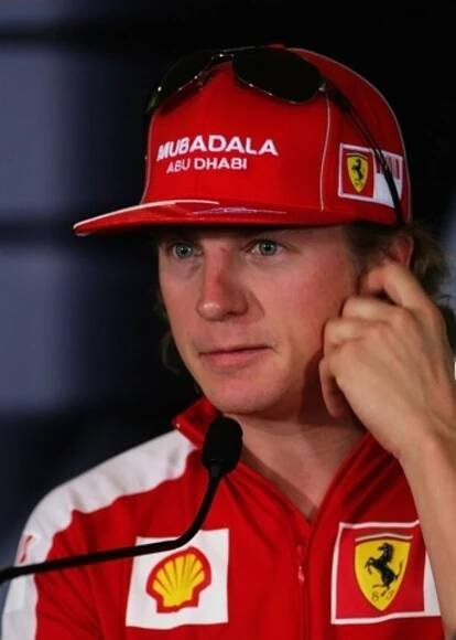 Kimi Räikkönen se vrací do Ferrari - 2 - GALERIE: Kimi Räikkönen se vrací k Ferrari (5/8)