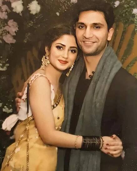 Sajal Ali, Biography, Career, Age, Family, Husband, Net worth, Drama List