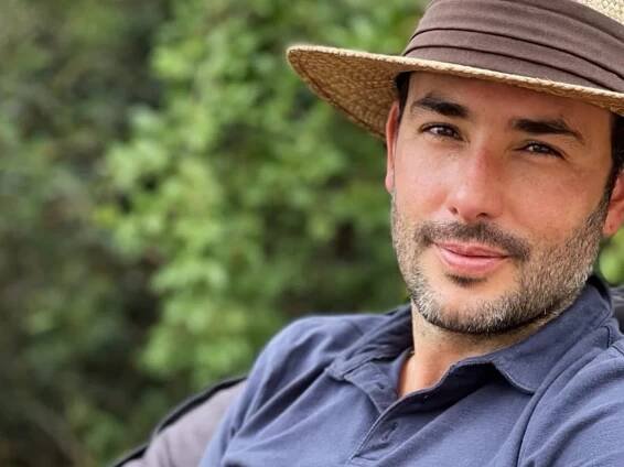 Sebastián Martínez Height, Weight, Net Worth, Age, Birthday, Wiki