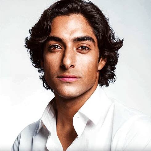 Eman Esfandi