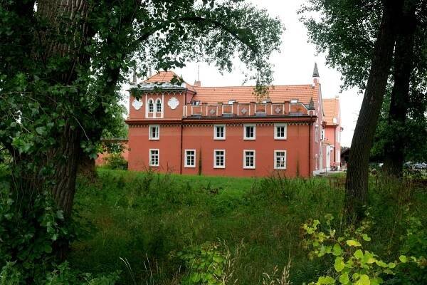 Zámek Veltrusy - otevírací doba, akce, ubytování, prohlídky, vstupné, foto, počasí