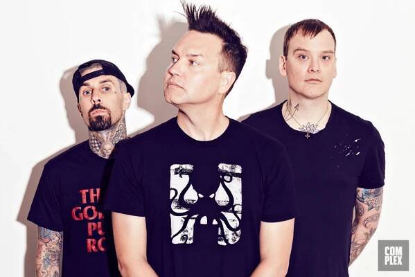 Blink-182 na deluxe edici California opět dokazují, že jsou v nejlepší formě za posledních pár let