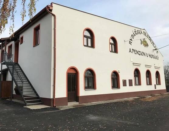 Rybářská restaurace a penzion u Horáků