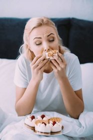 Can Stress Cause Weight Gain Without Overeating? Find Out How and Why! » Healthier Millie