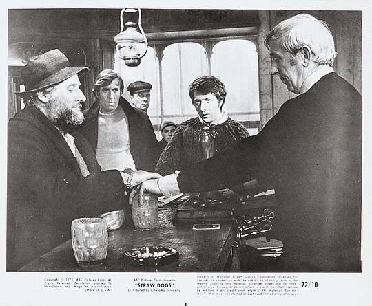 Strašáci - Fotosky - Peter Vaughan, Dustin Hoffman