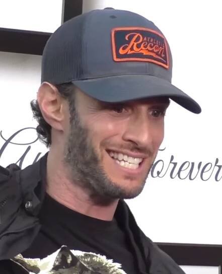 Josh Wolf (comedian) - Wikipedia