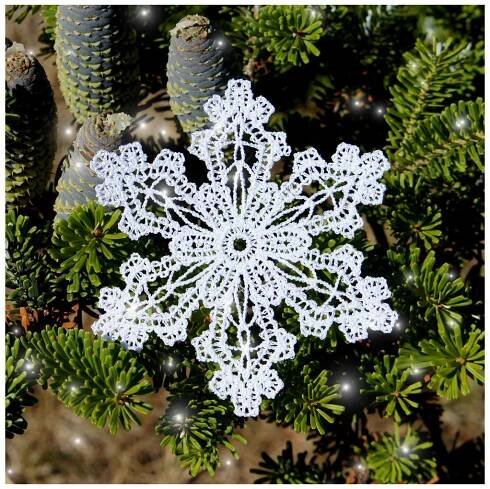 Krajková adventní dekorace - vločka 5