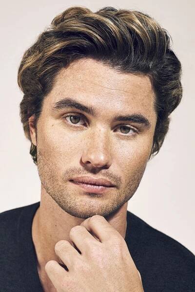 Chase Stokes herec